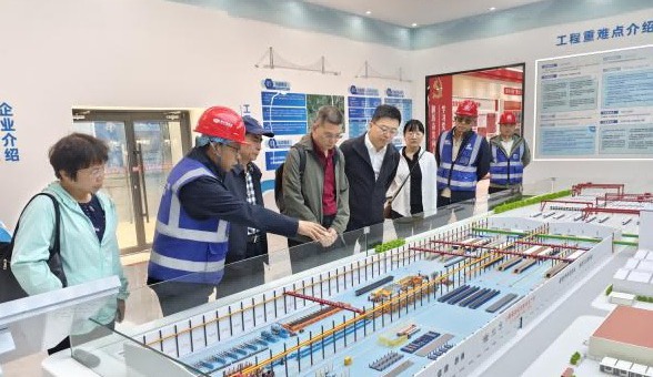 省公路学会前往狮子洋通道T13合同段智慧梁场开展专题调研