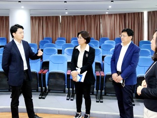 阳江市委常委、副市长孙波到市科协调研指导工作