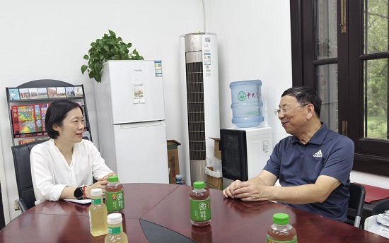广州市科协走访慰问张培震院士
