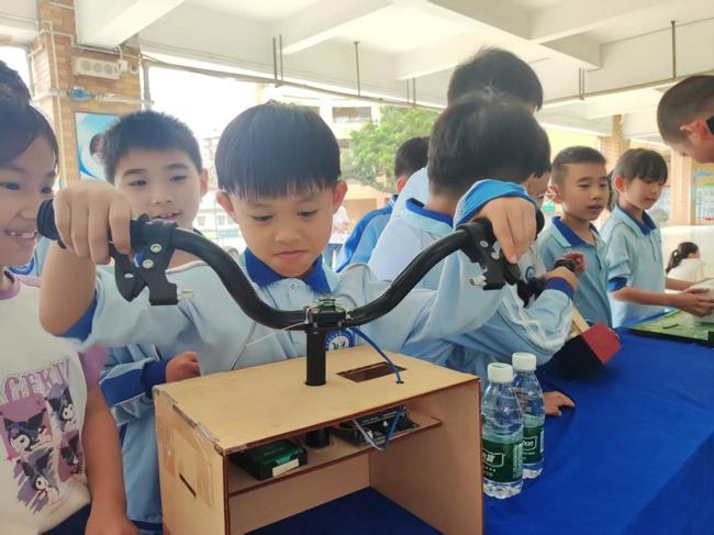 229f72d5-3c91-48d6-80db-aecb44cc92fe