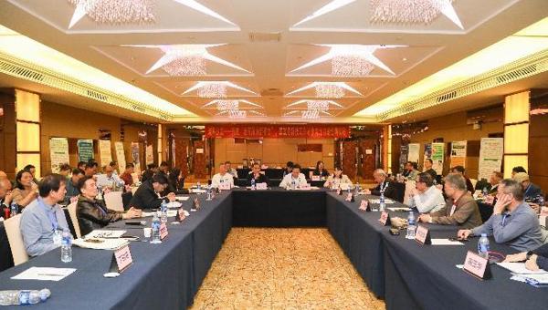 省老科协举办老科技工作者决策咨询沙龙