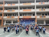 云浮市郁南县举办“科普进校园 筑梦向未来”科技节活动