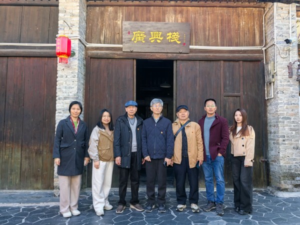 e5ddb86380d9a7af1277e16c240e2dc2