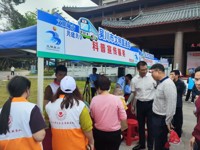 湛江吴川市“便民服务暖民心 文明新风润万家”文明直通车志愿服务活动举办