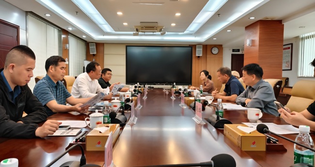 中国海归创业联合体理事长一行到肇庆参加活动