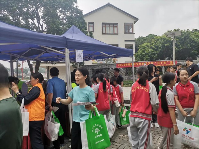 惠州市惠阳区文化科技卫生“三下乡”活动举办